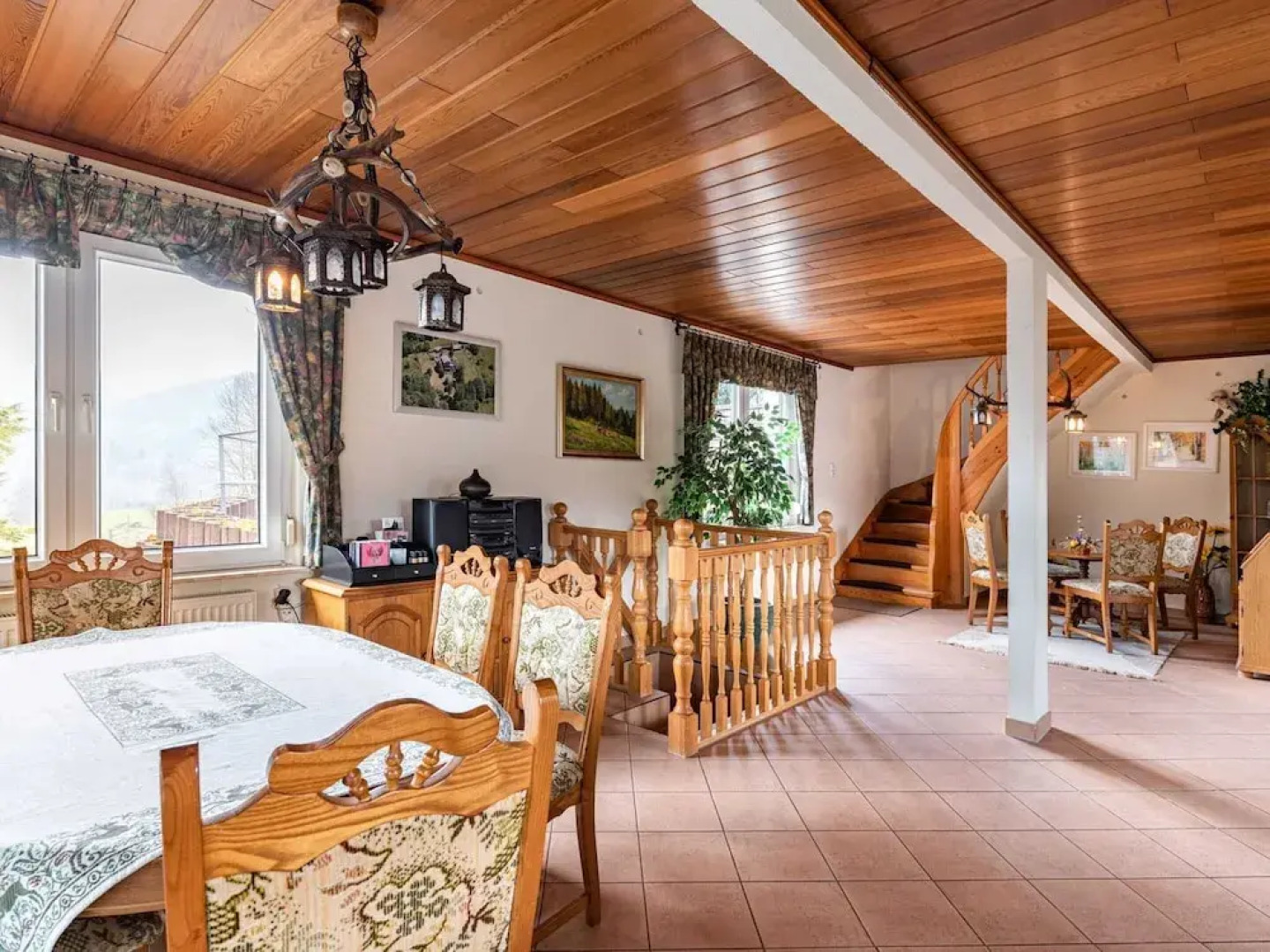 Panoramic Retreat in Thuringia