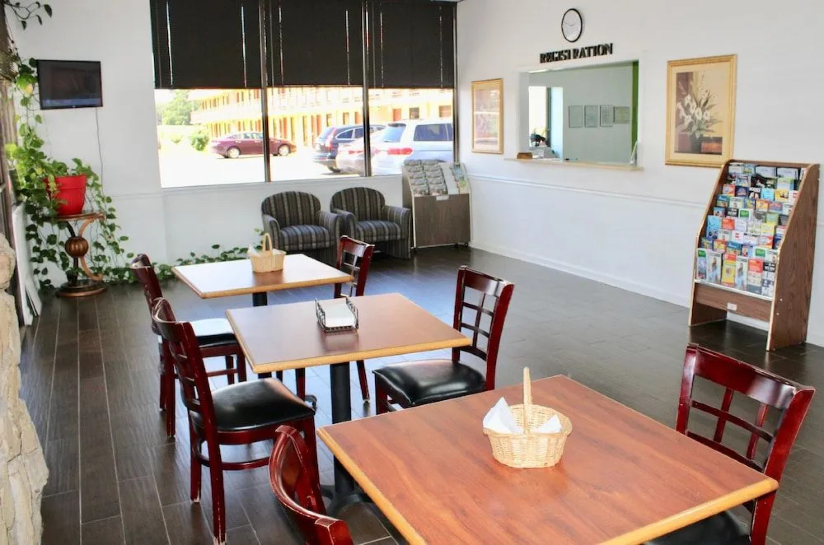 Studio 6 Suites Perry, GA