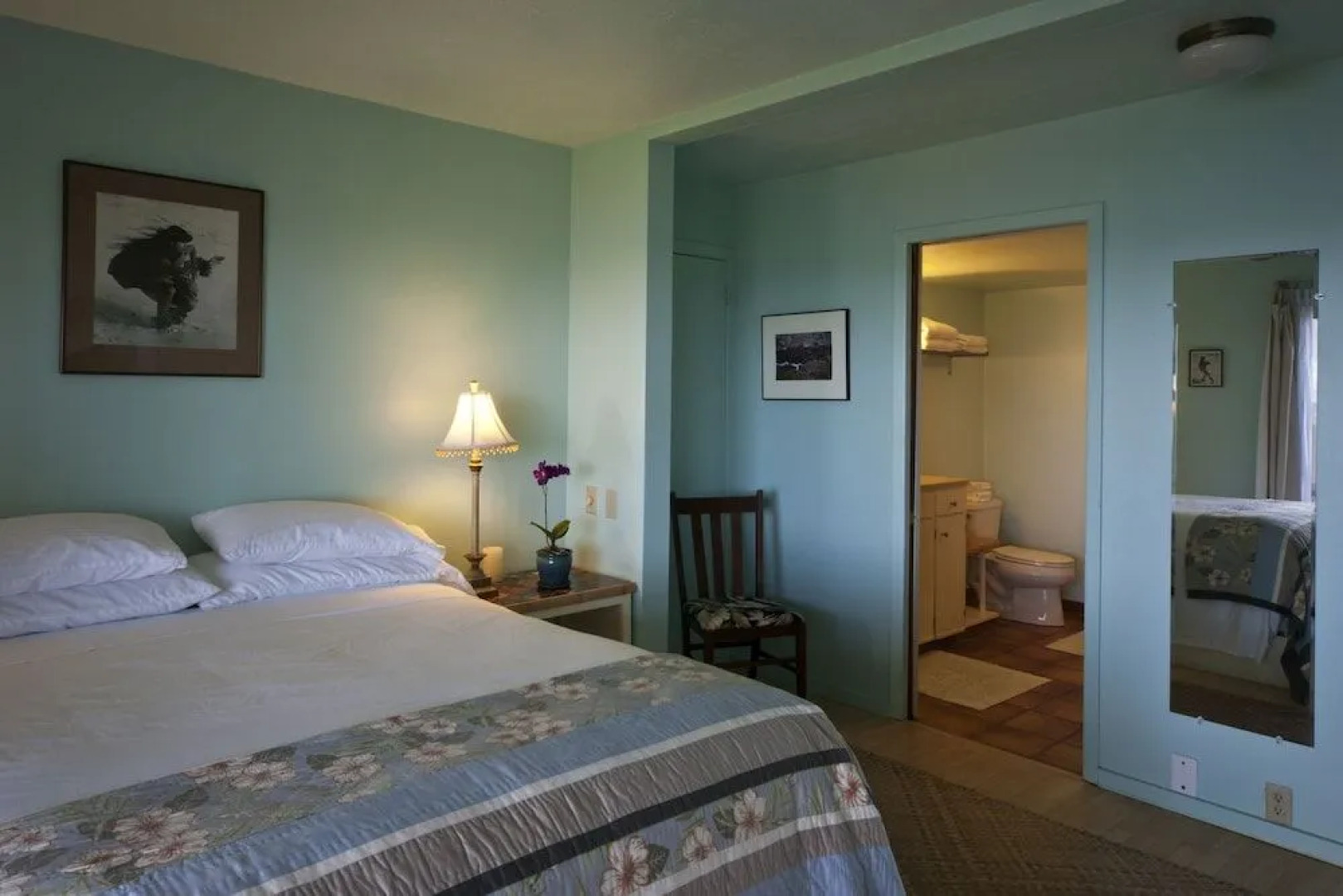 Hale Kai Hawaii Bed & Breakfast