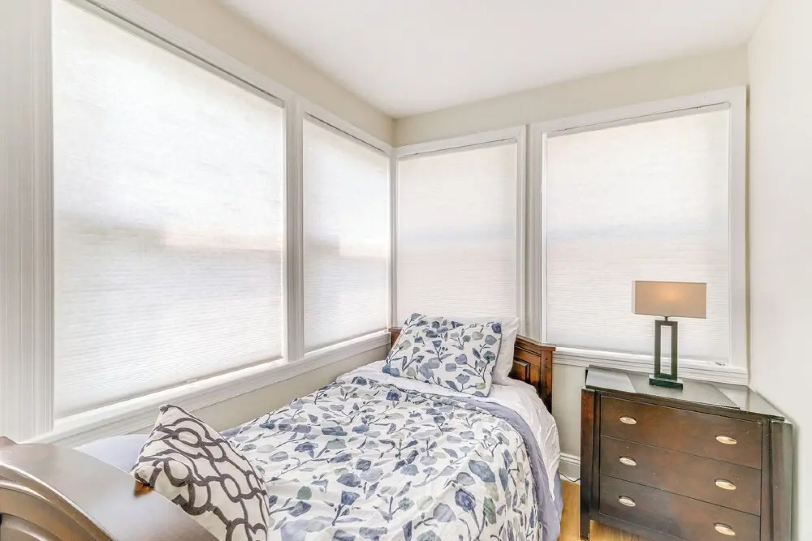 Rockville Home w/ Spacious Yard: 17 Mi to DC!