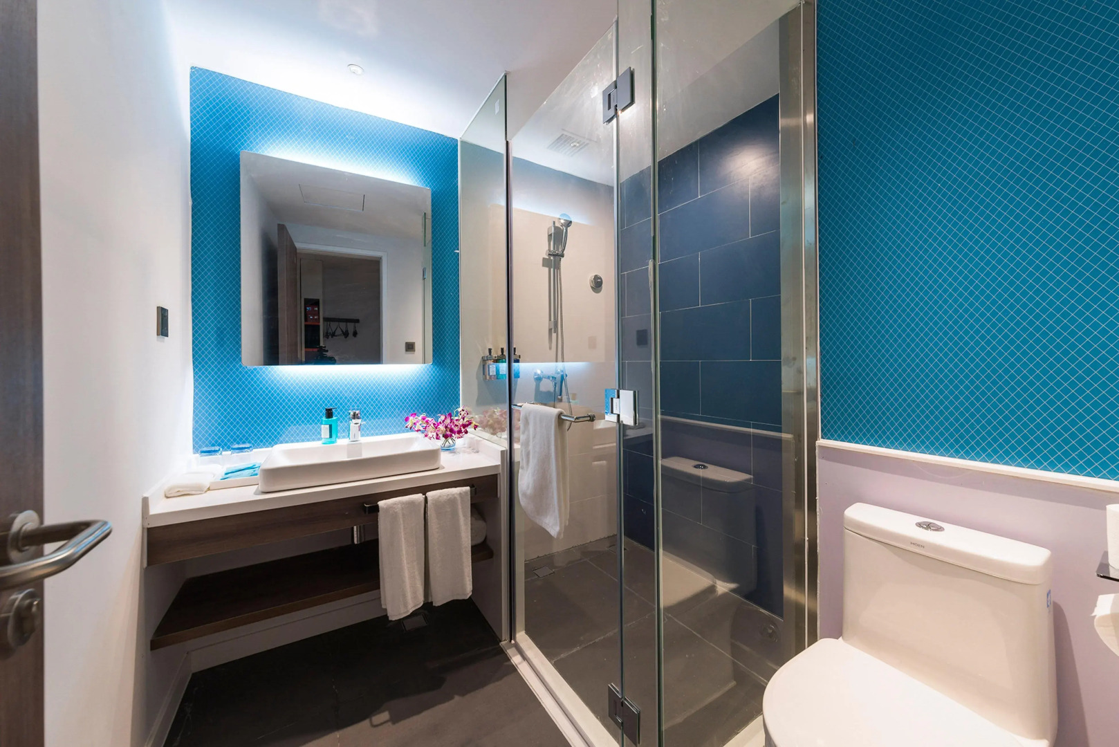 Holiday Inn Express Shanghai Xuhui Binjiang by IHG