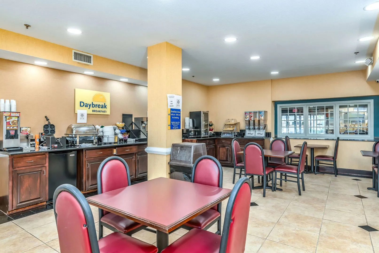 Days Inn & Suites by Wyndham Prattville-Montgomery