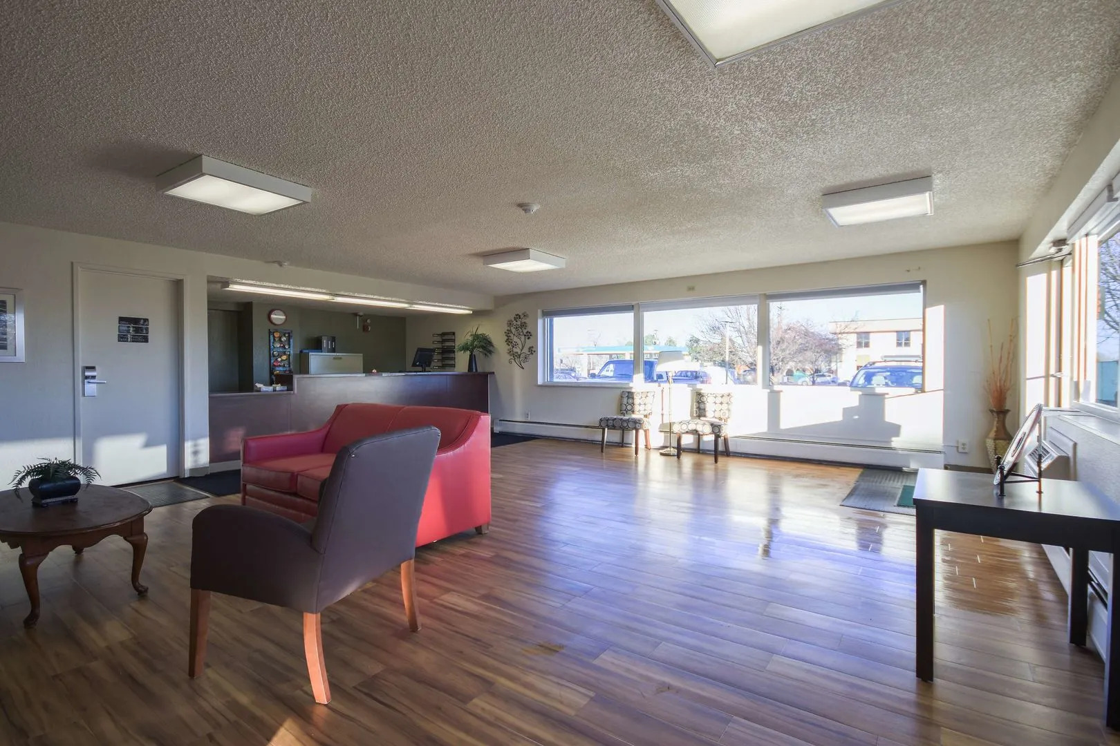 HomeTowne Studios by Red Roof Denver - Lakewood West