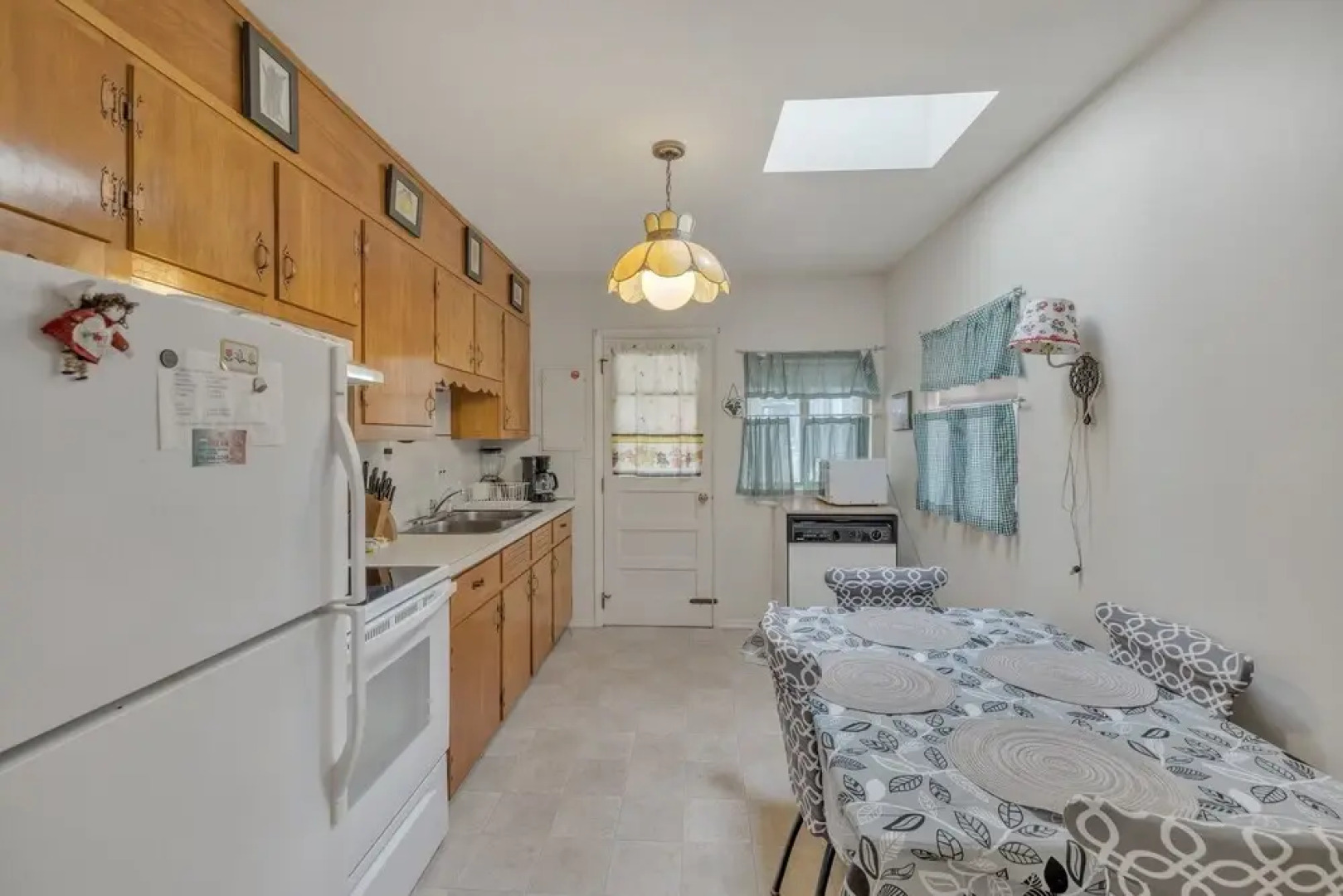 Pet Friendly Mountain Home W/ Fishing Access: 10 Mi To Ski! Pet Friendly! 3 Bedroom Home by Redawning