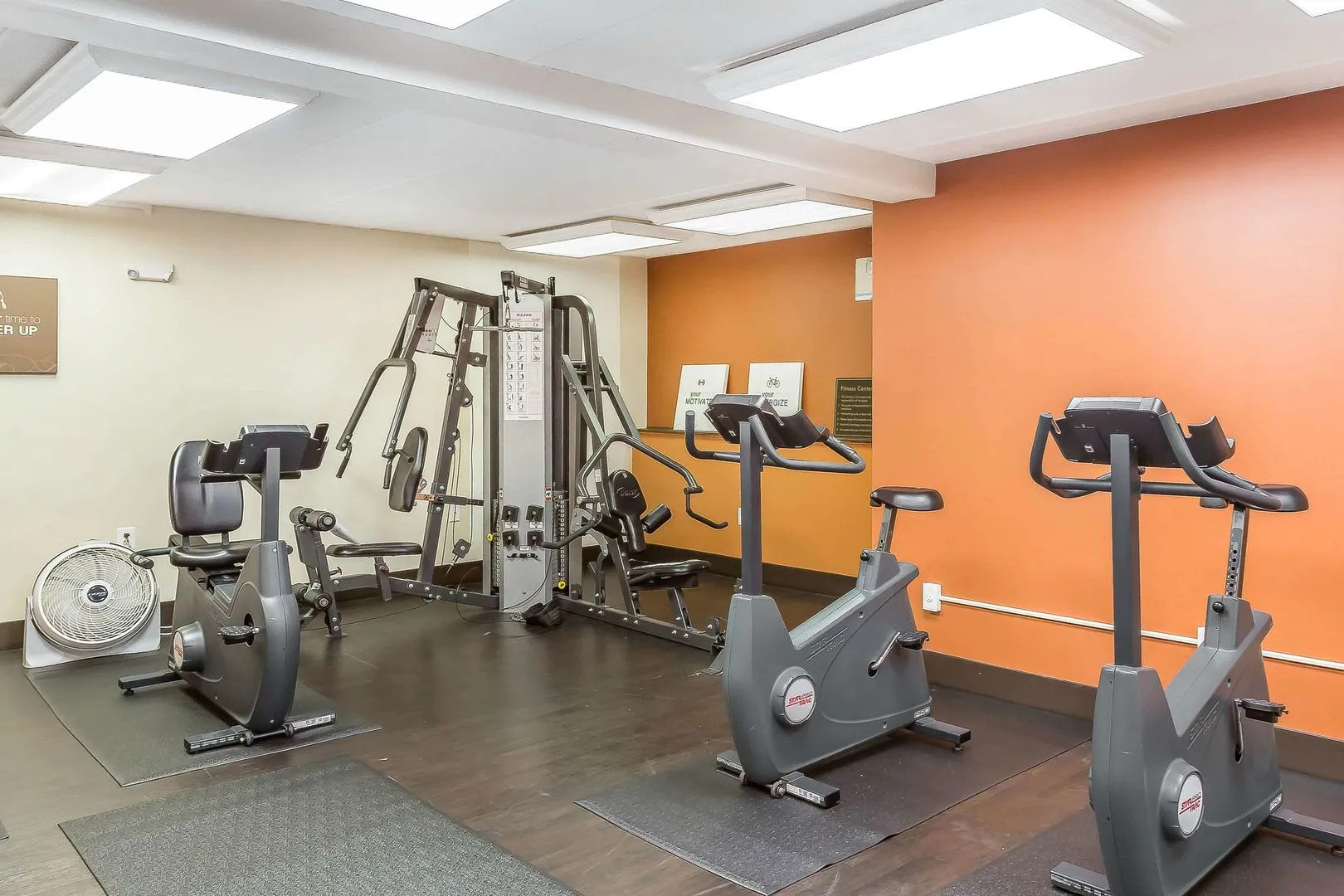 Comfort Inn & Suites Aberdeen near APG