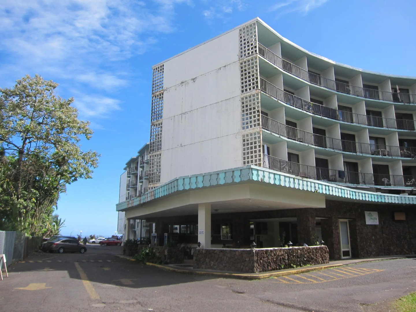 Hilo Bay Hotel