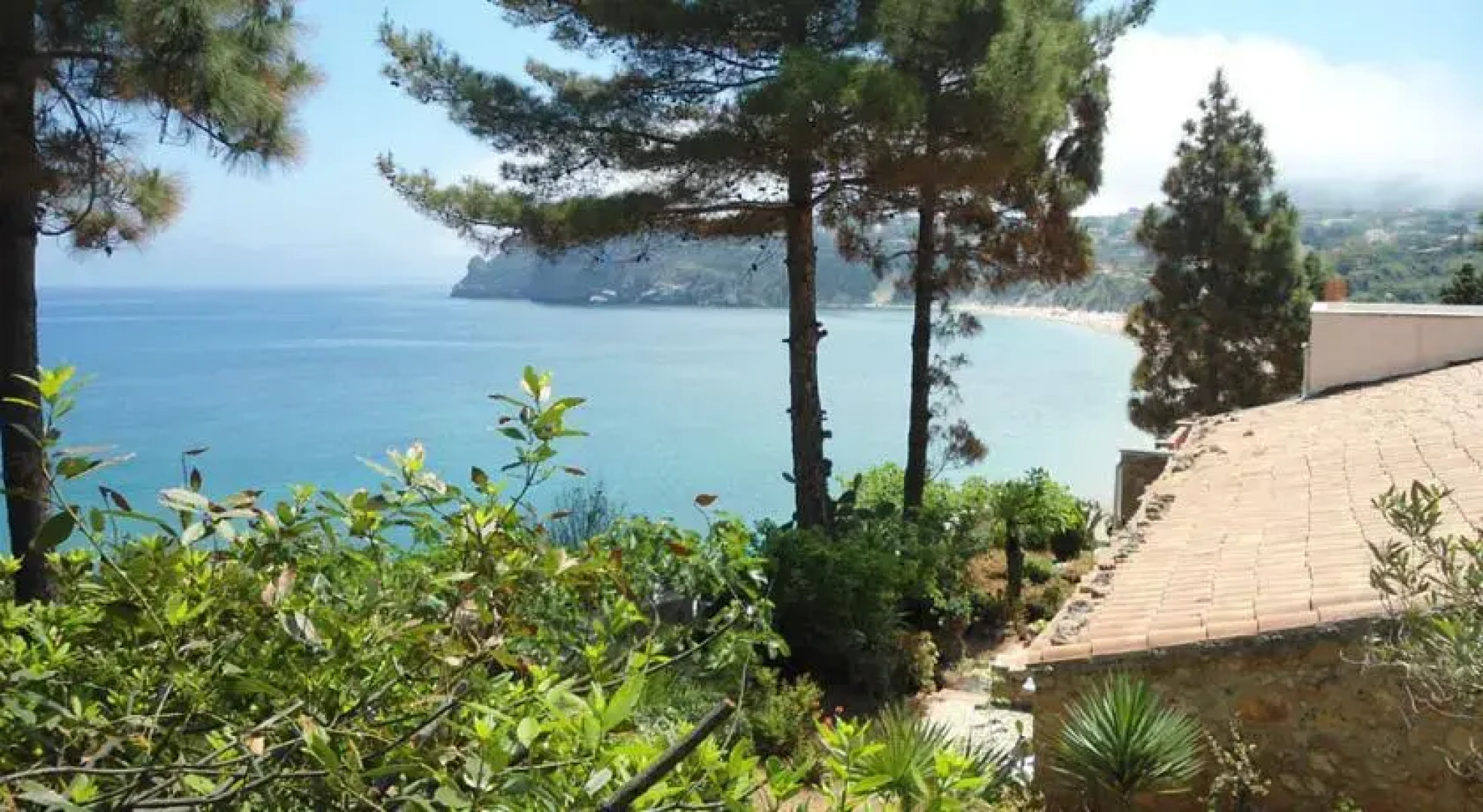 Villa Guidaloca on the beach