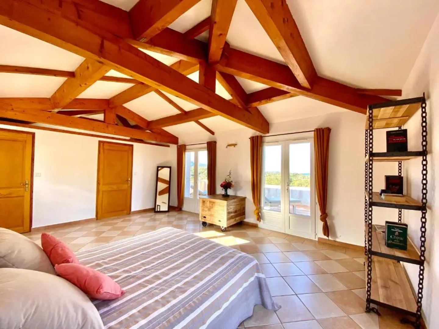 Villa vue mer dans nature protégée, plage à 1,5 km