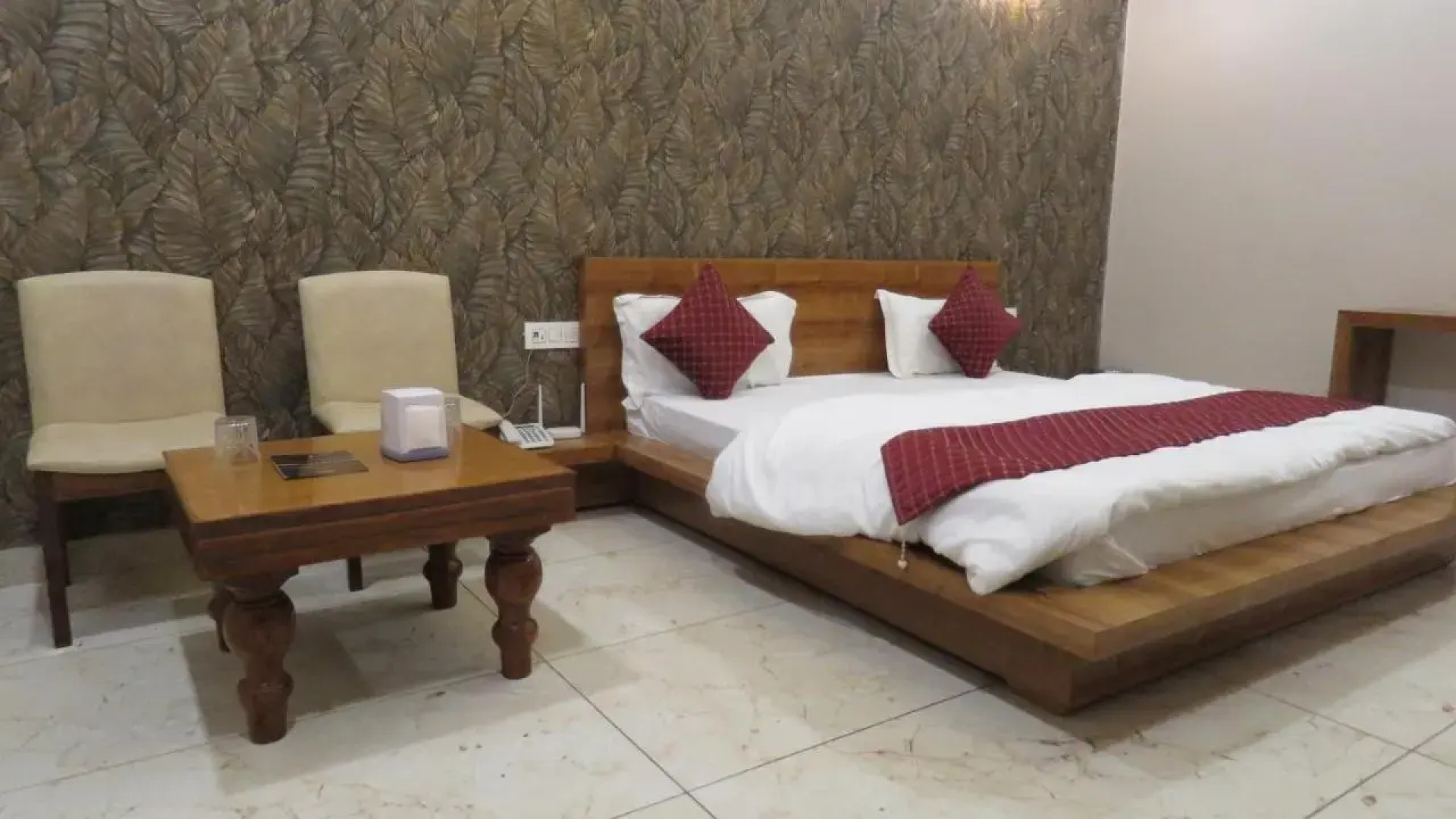 Raja Ji Hotel And Restaurant