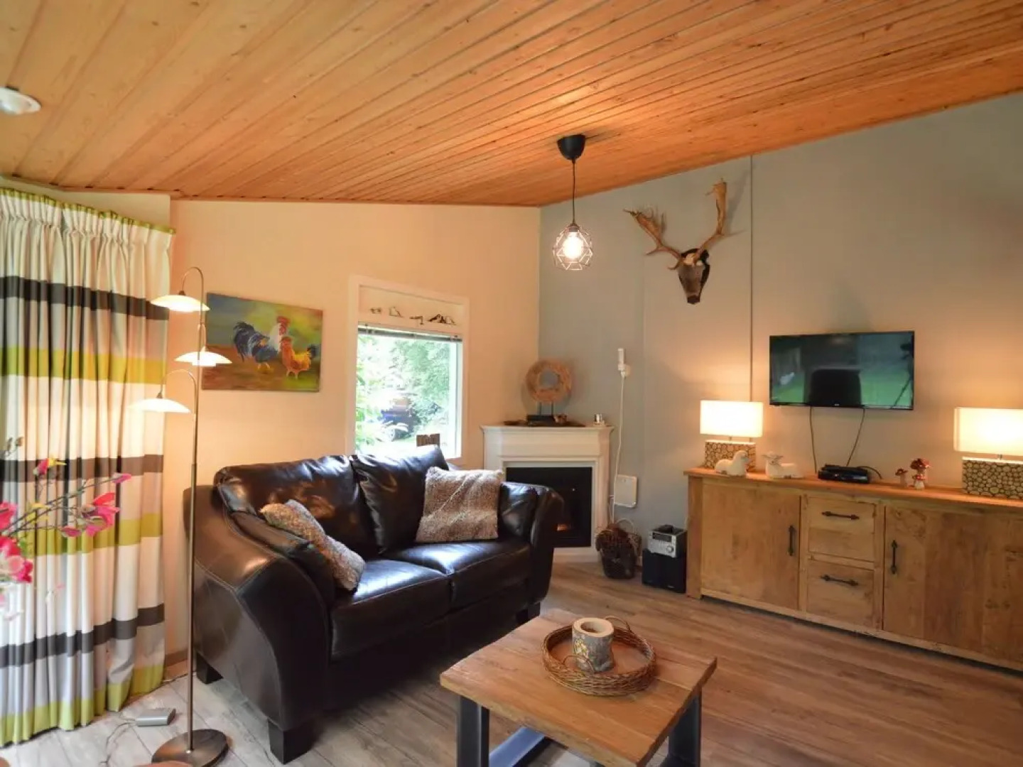 Picturesque Cottage on Park Hunzebergen