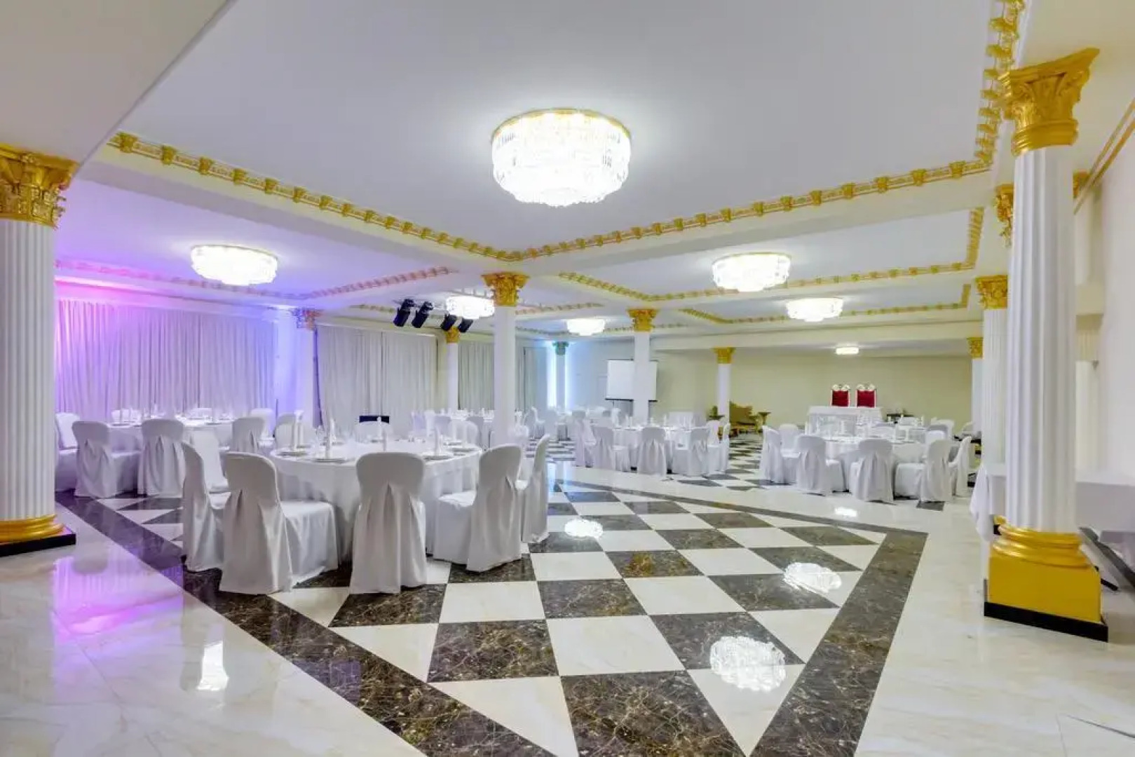 Novaya Moskva Mini Hotel