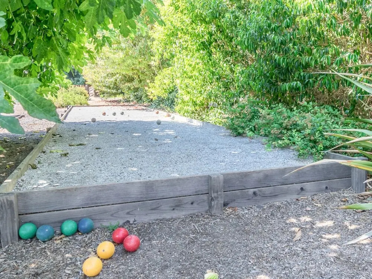 399 Treehaven Ln Home