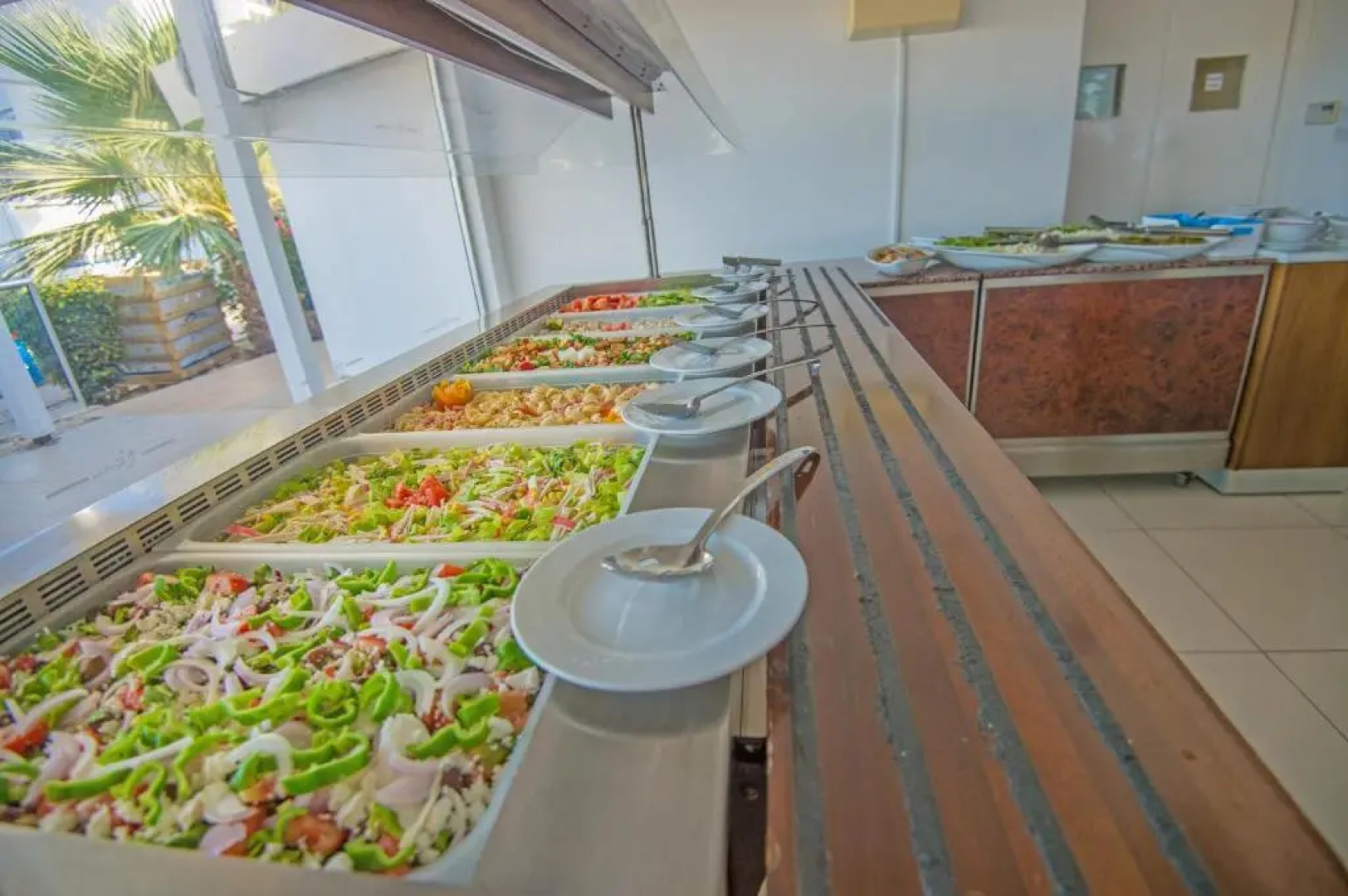 Marlita Beach Hotel Apartments