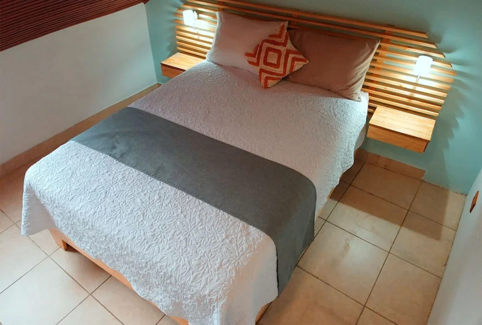 Trebol Amarillo Bed & Breakfast