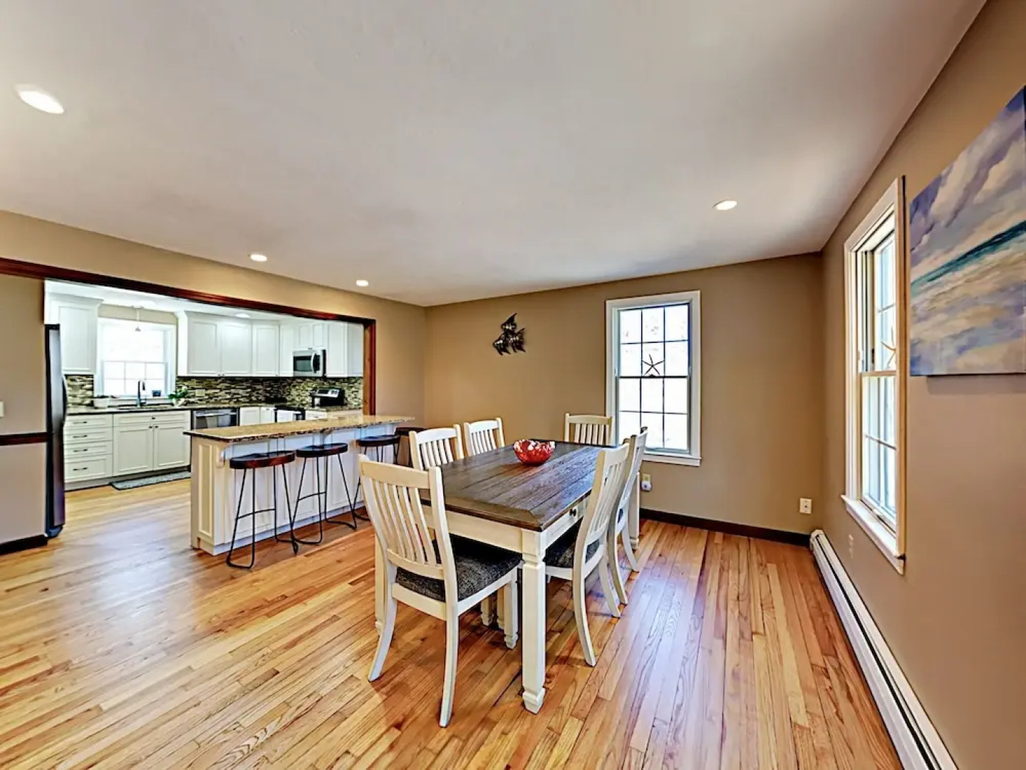 Quiet Family - 4 Br Home