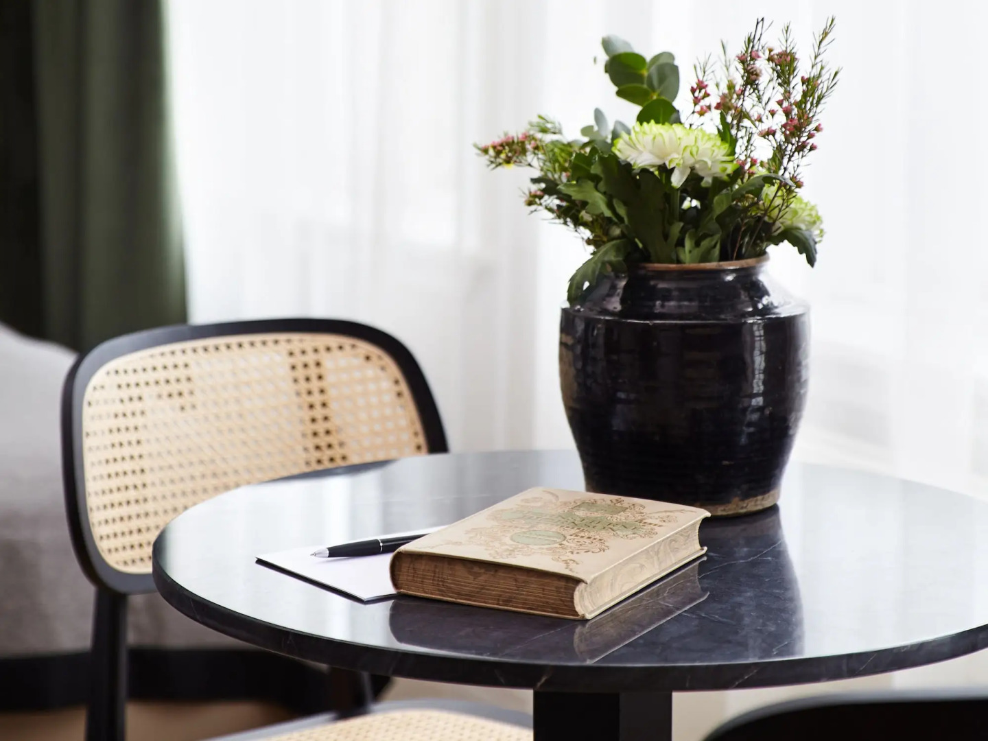 Отель Kvosin Downtown