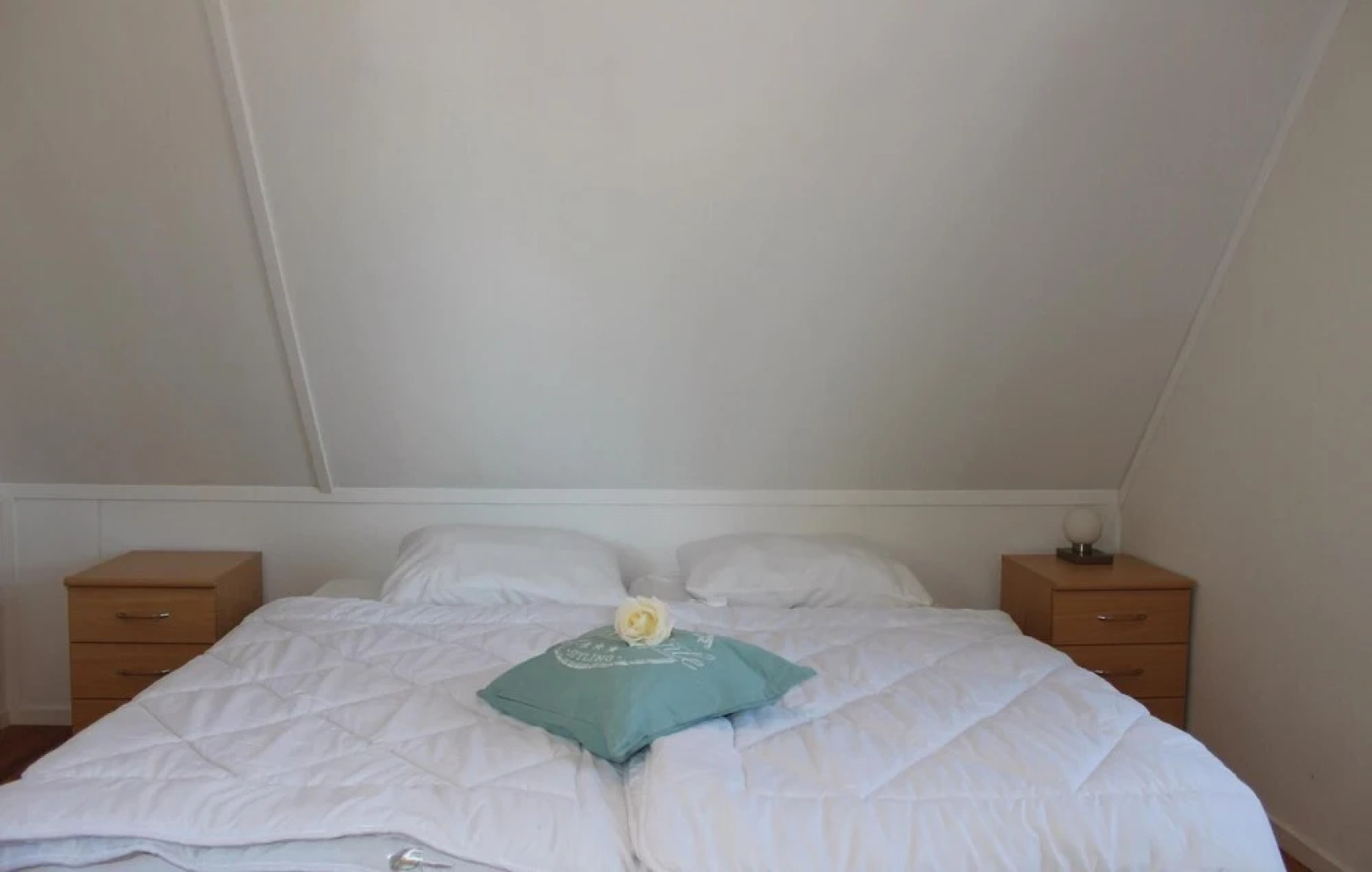 Stunning Home in Opperdoes With 2 Bedrooms and Wifi