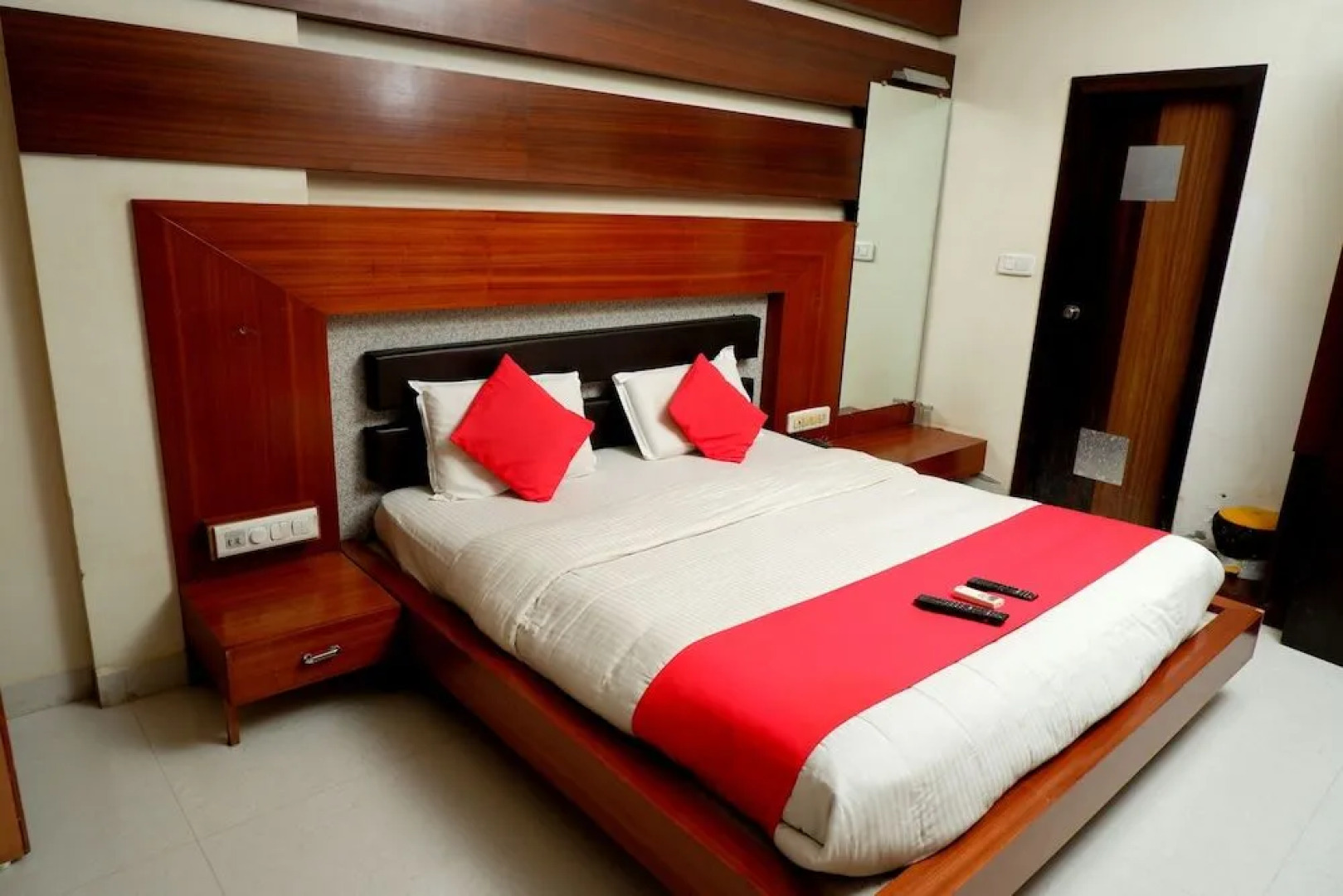 Hotel The City Palace Dwarka