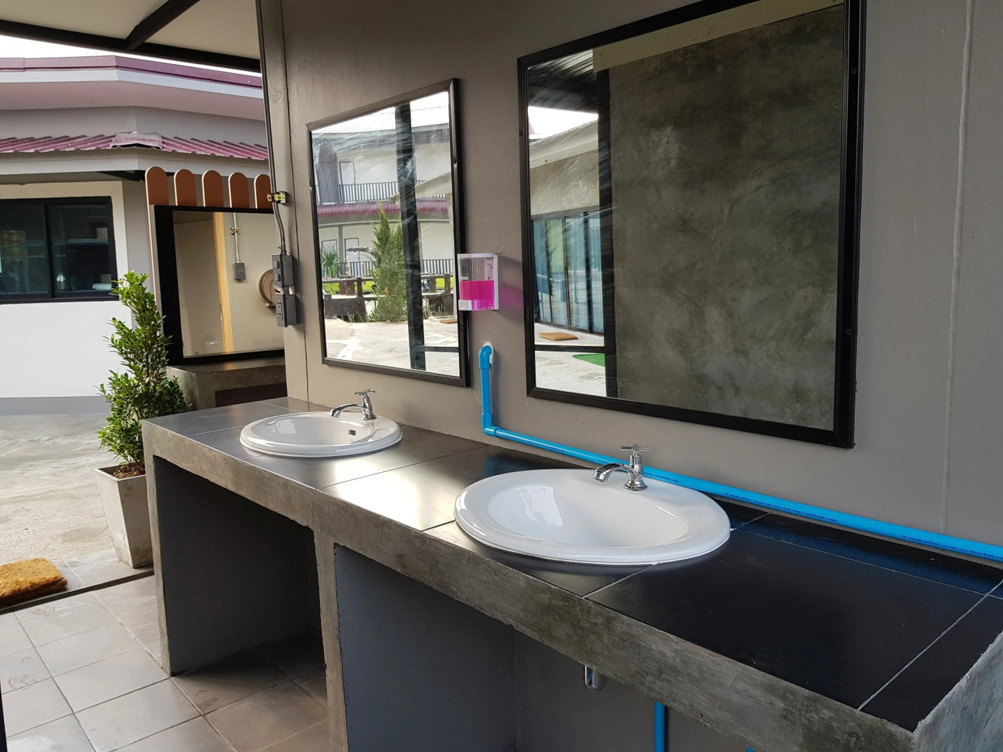 Chadaporn Mae Chaem Hotel