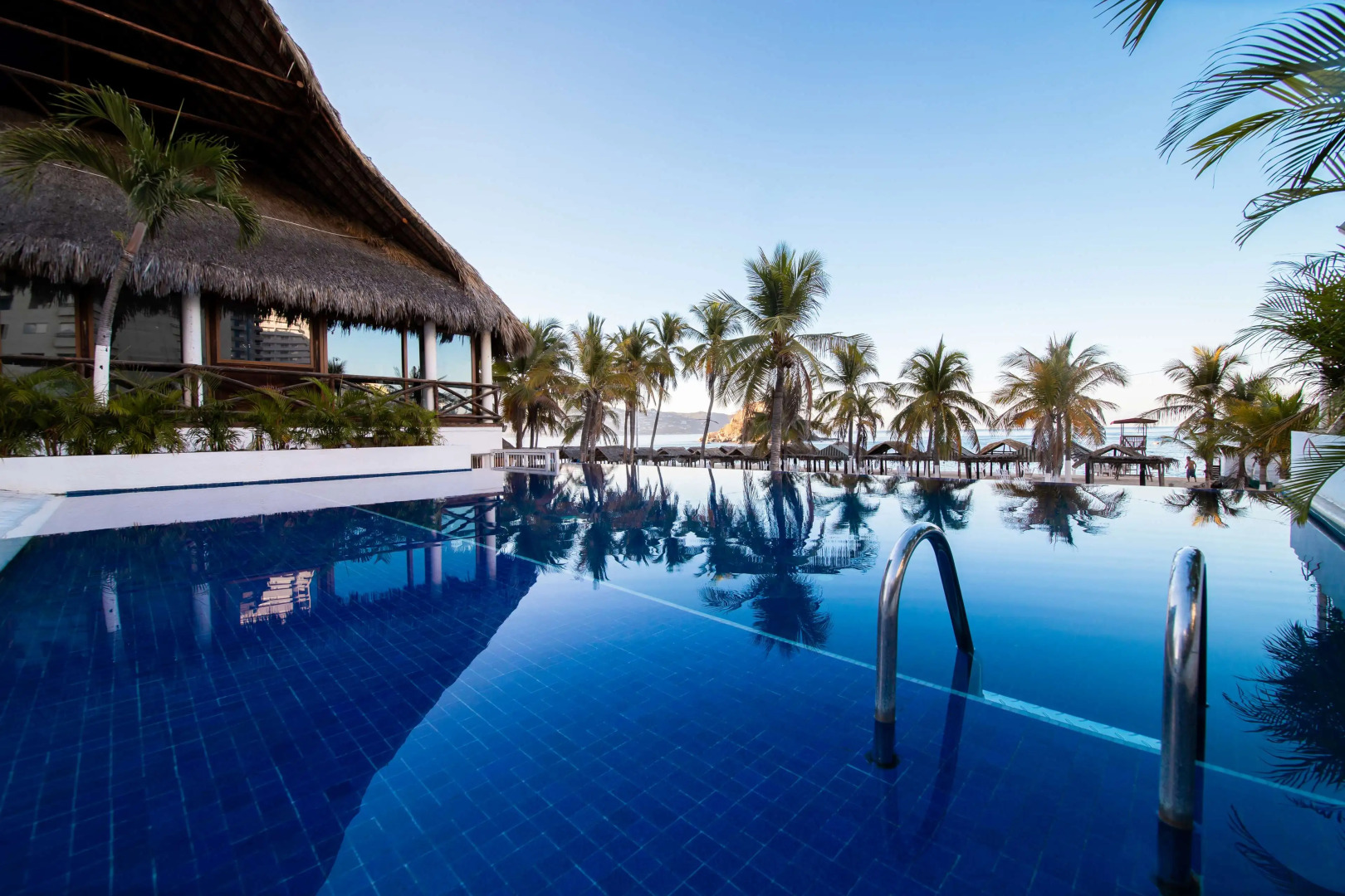 Hotel Emporio Acapulco