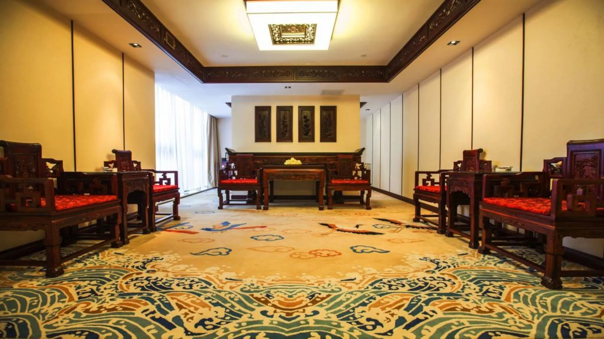 Imperial Palace Hotel