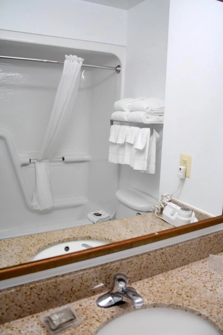 Country Inn & Suites by Radisson, BWI Airport (Baltimore), MD