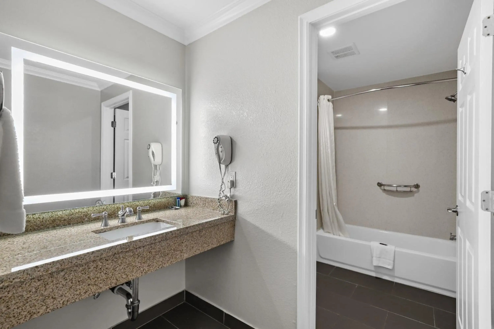 Motel Mediteran Escondido