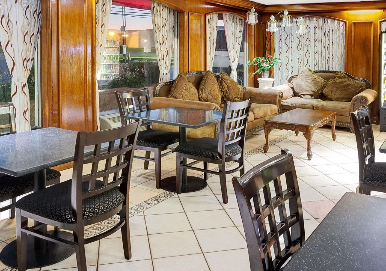 Days Inn Elk Grove Village Chicago OHare Airport West