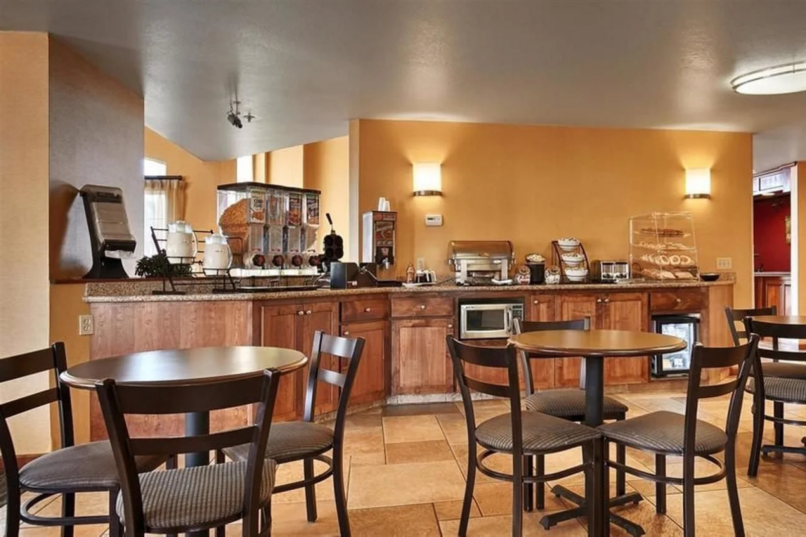 Best Western Palm Court Inn