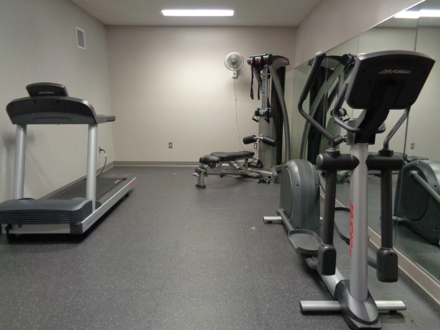 Country Inn & Suites by Radisson, Brooklyn Park - Brooklyn Center, MN