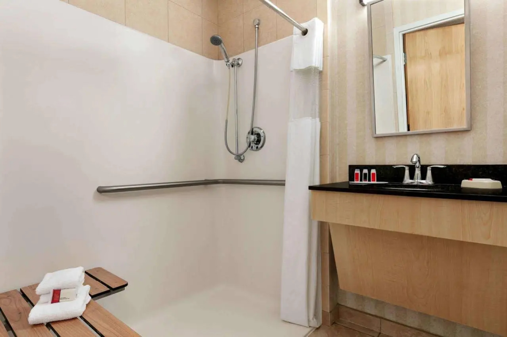 Comfort Inn & Suites Prince George - Fort Lee