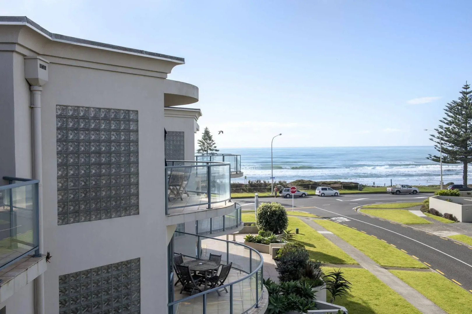 The Reef Beachfront Apartments