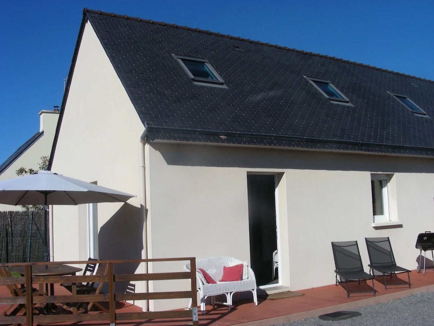 Maison récente deux chambres