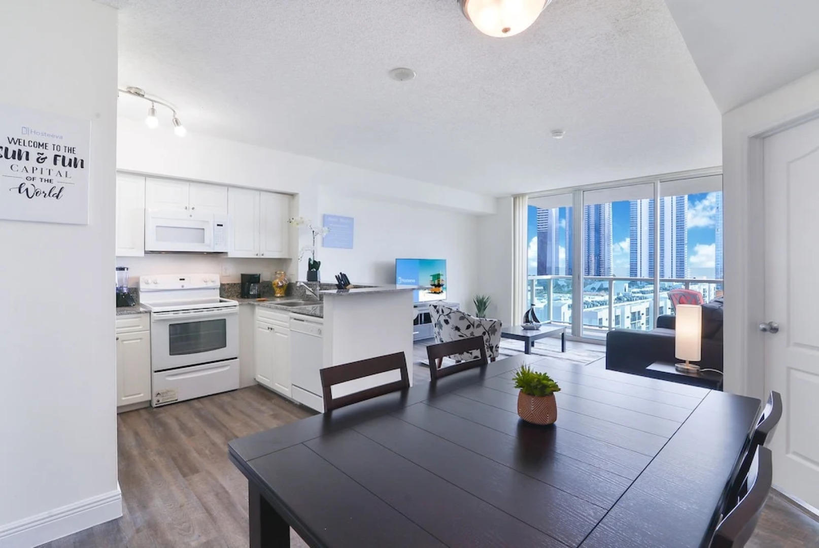 Luxury Sunny Isles Beach Condos by Hosteeva