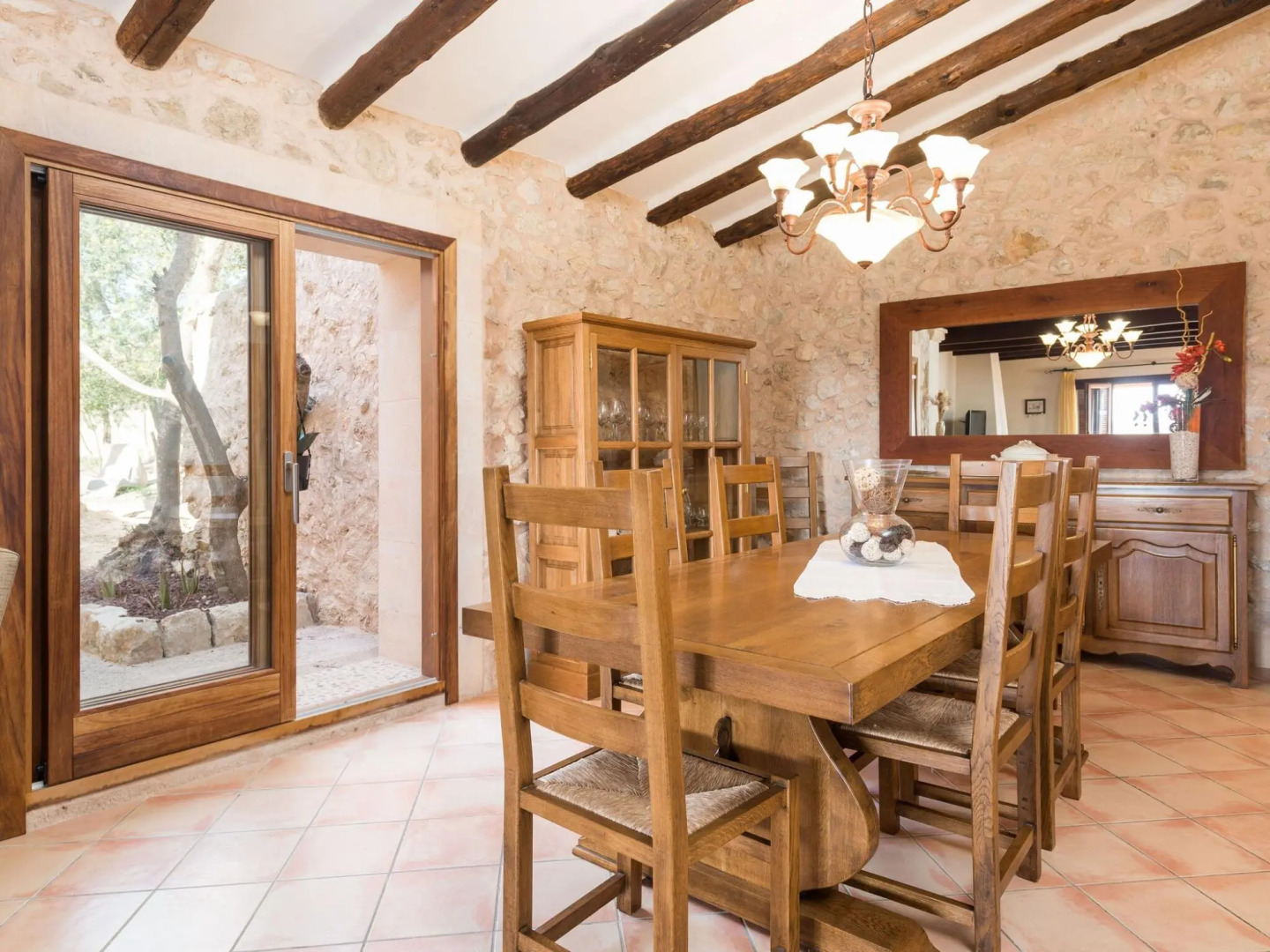 SA FONT - Villa for 6 people in Petra.