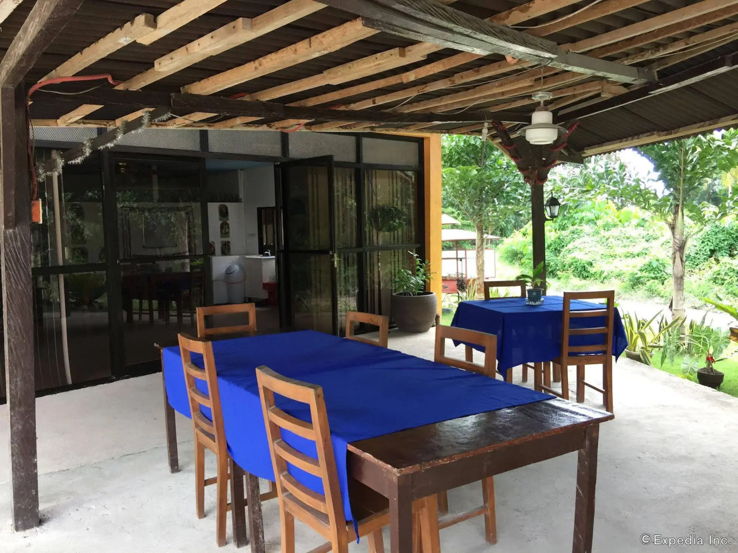 Gemini Hotel & Restaurant