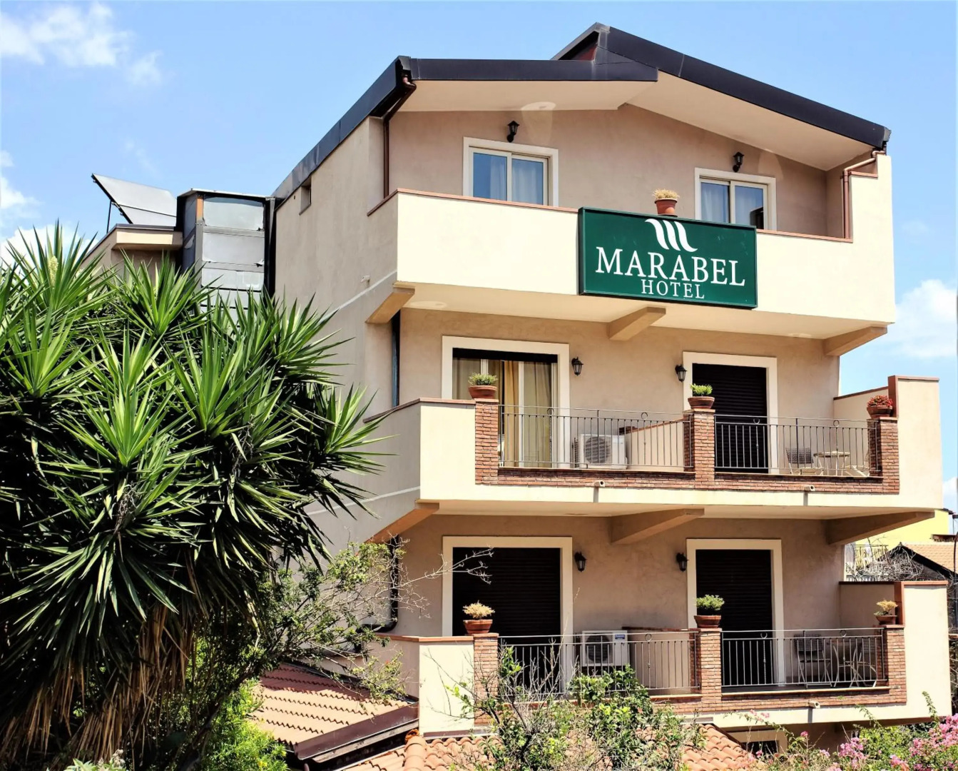 Hotel Marabel