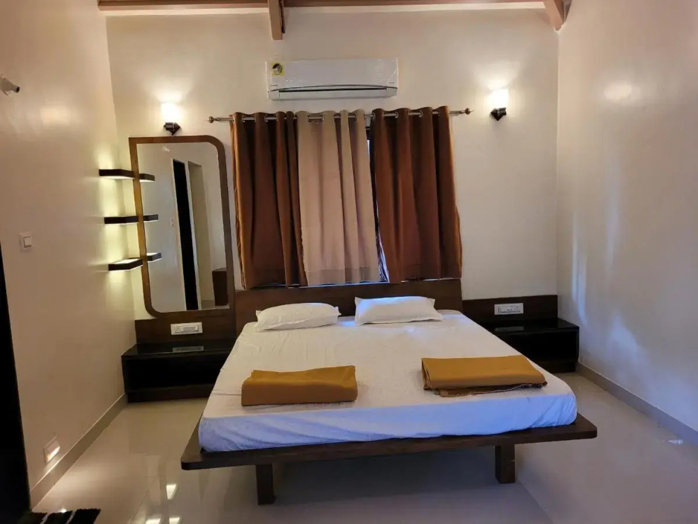 Cocorico Beach Resort