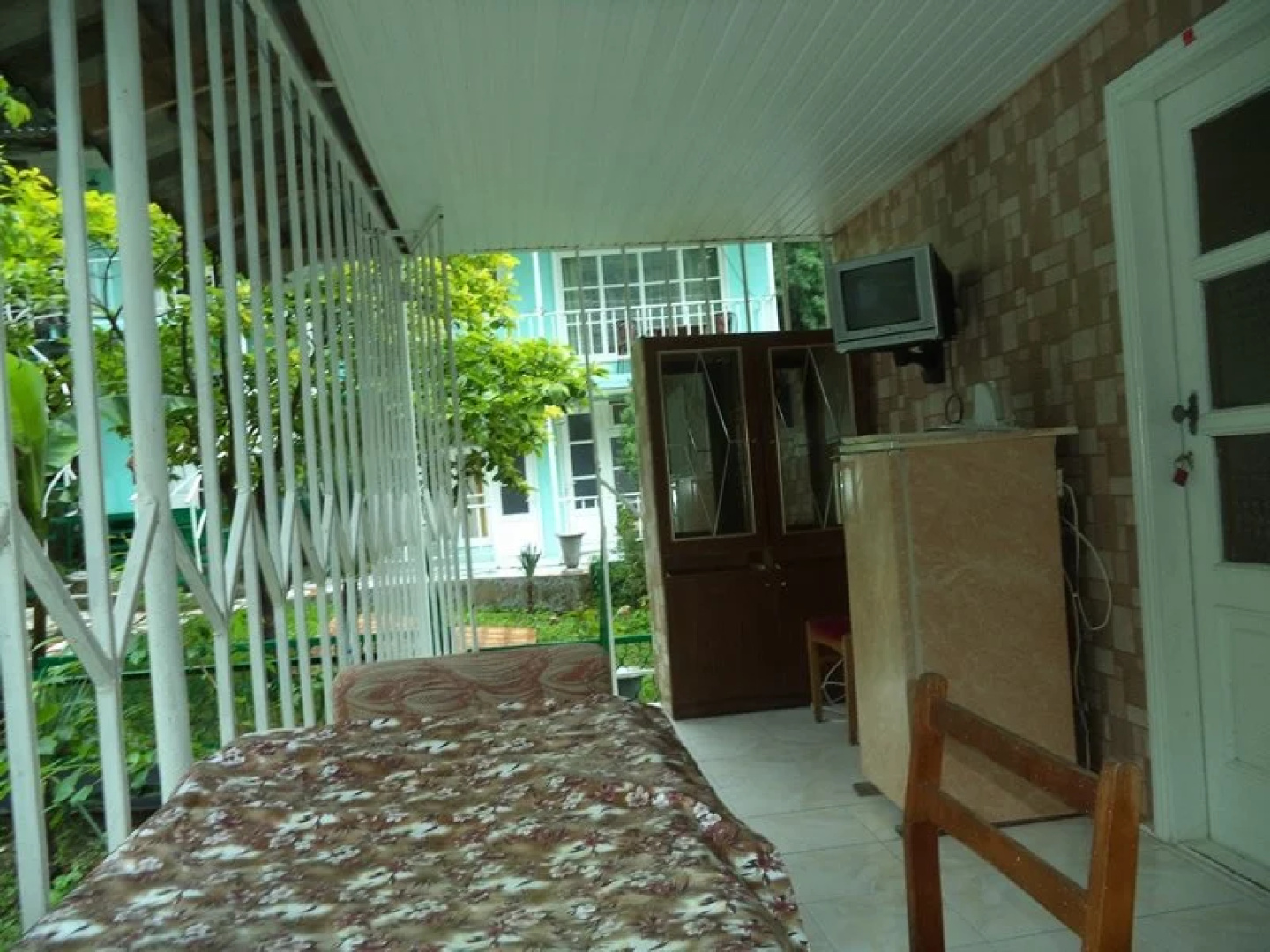 Viktoriya Guest House