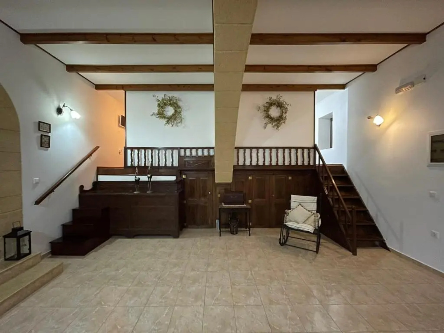 KAMARA traditional house