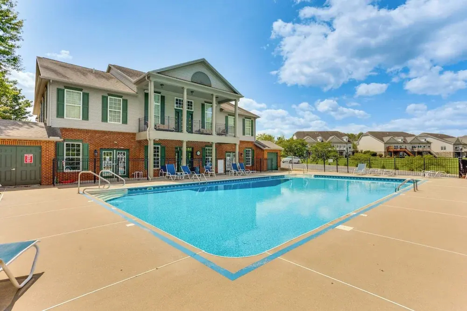 Home ~ 3 Mi to Penn State: Pets Welcome!