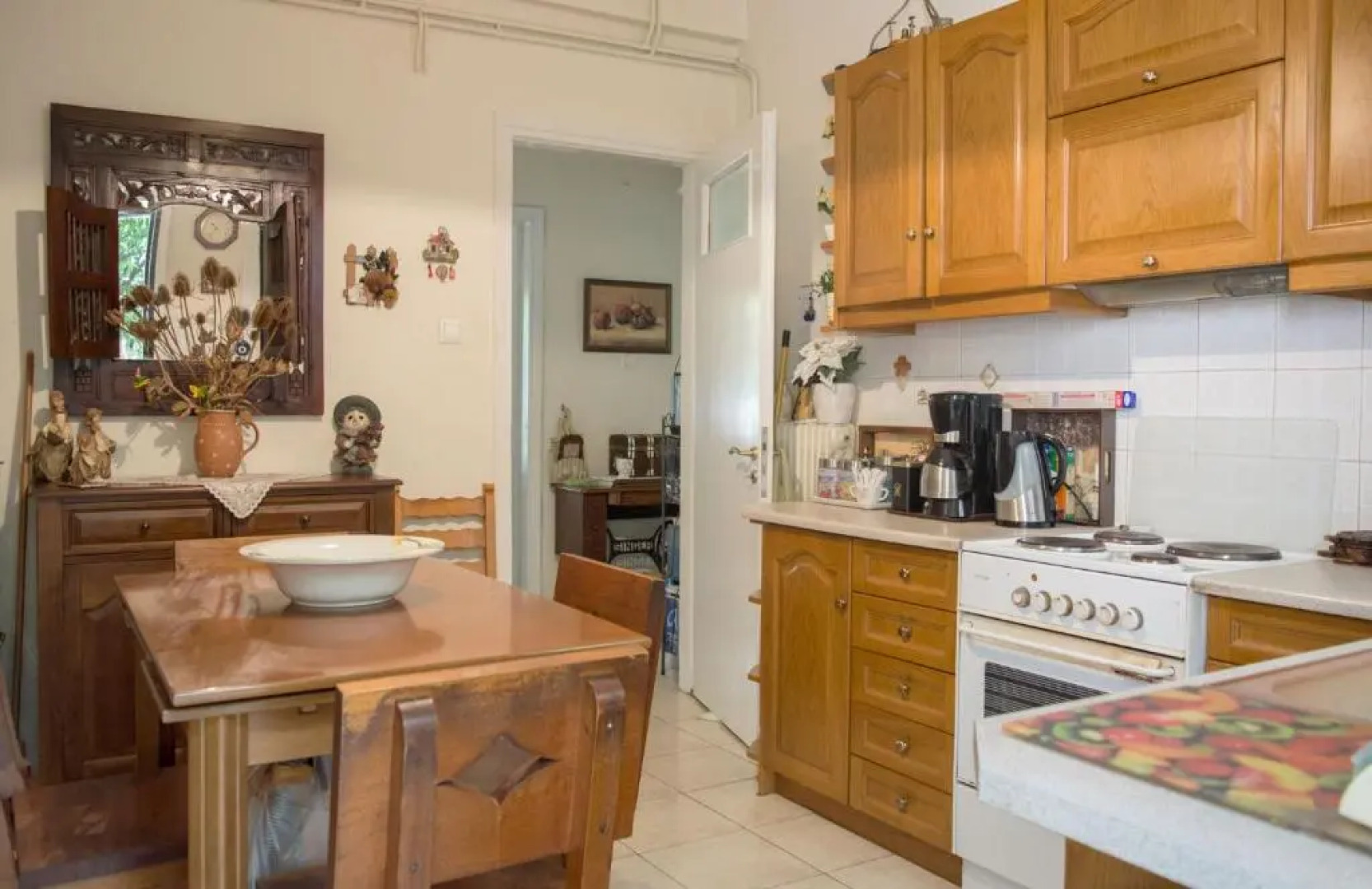 Family apt with garden next to the sea