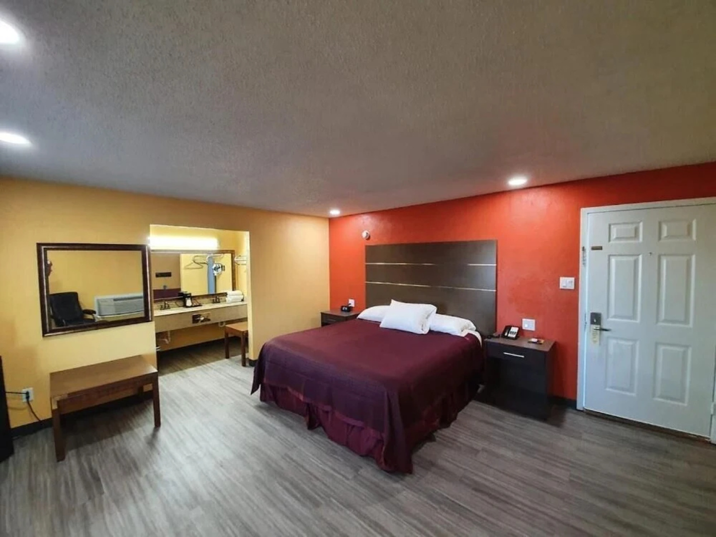 Chaparral Motel Victoria TX, Hwy 59