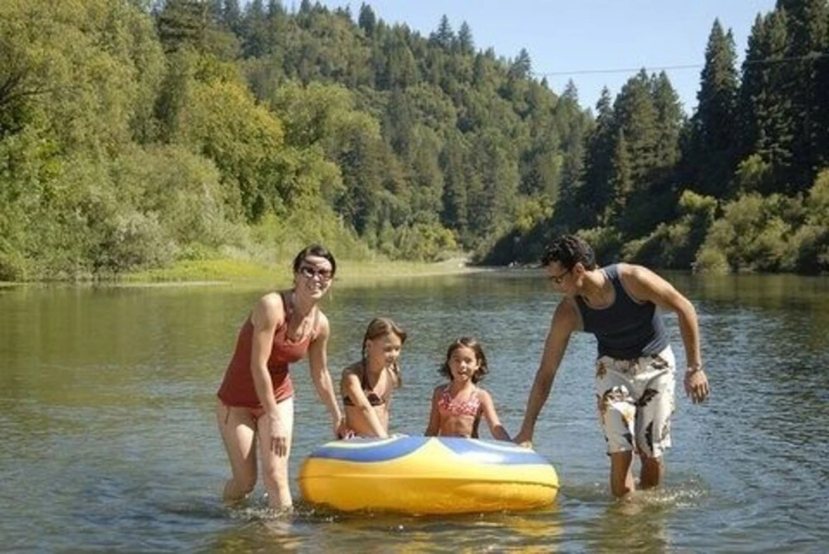 Art and Wine Estate 4 Bedrooms 3 Bathrooms Home