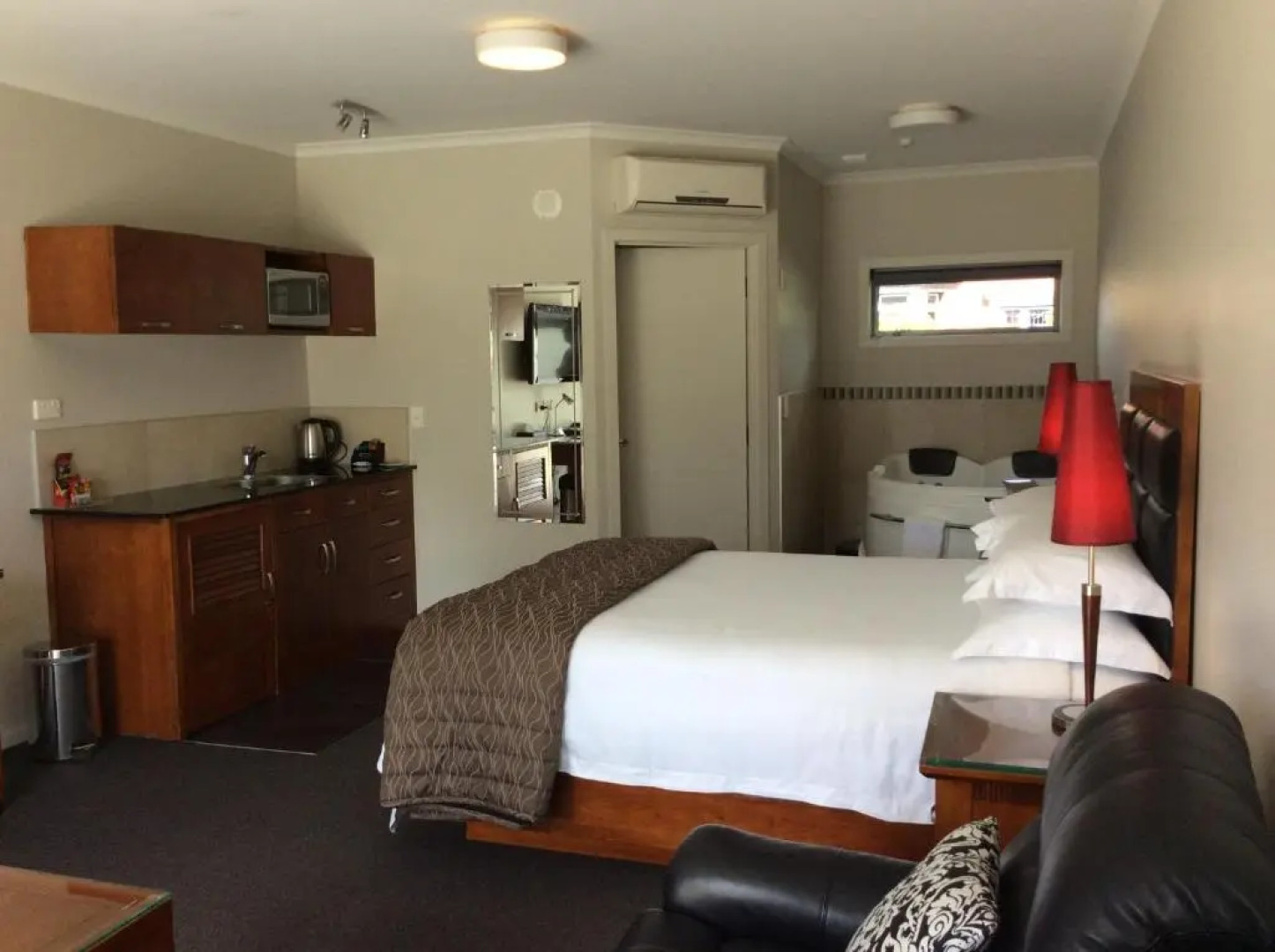 City Corporate Motor Inn