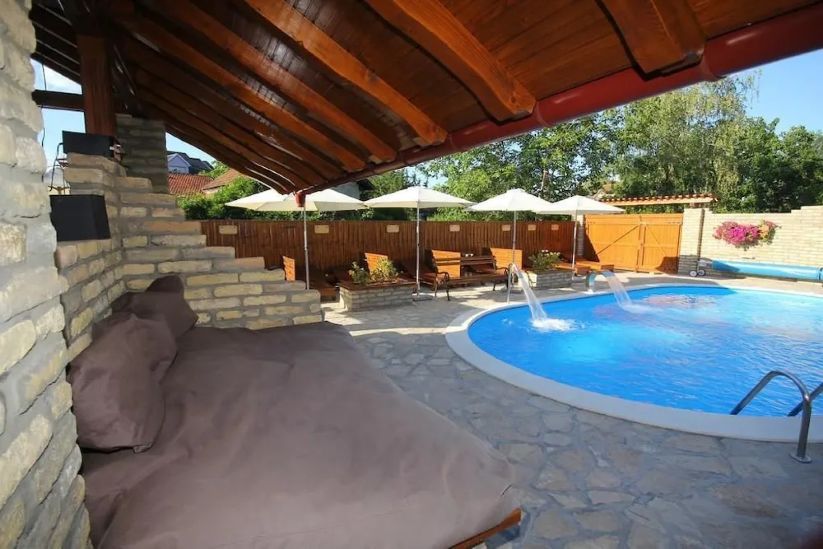 Guest House Vila Alexandar