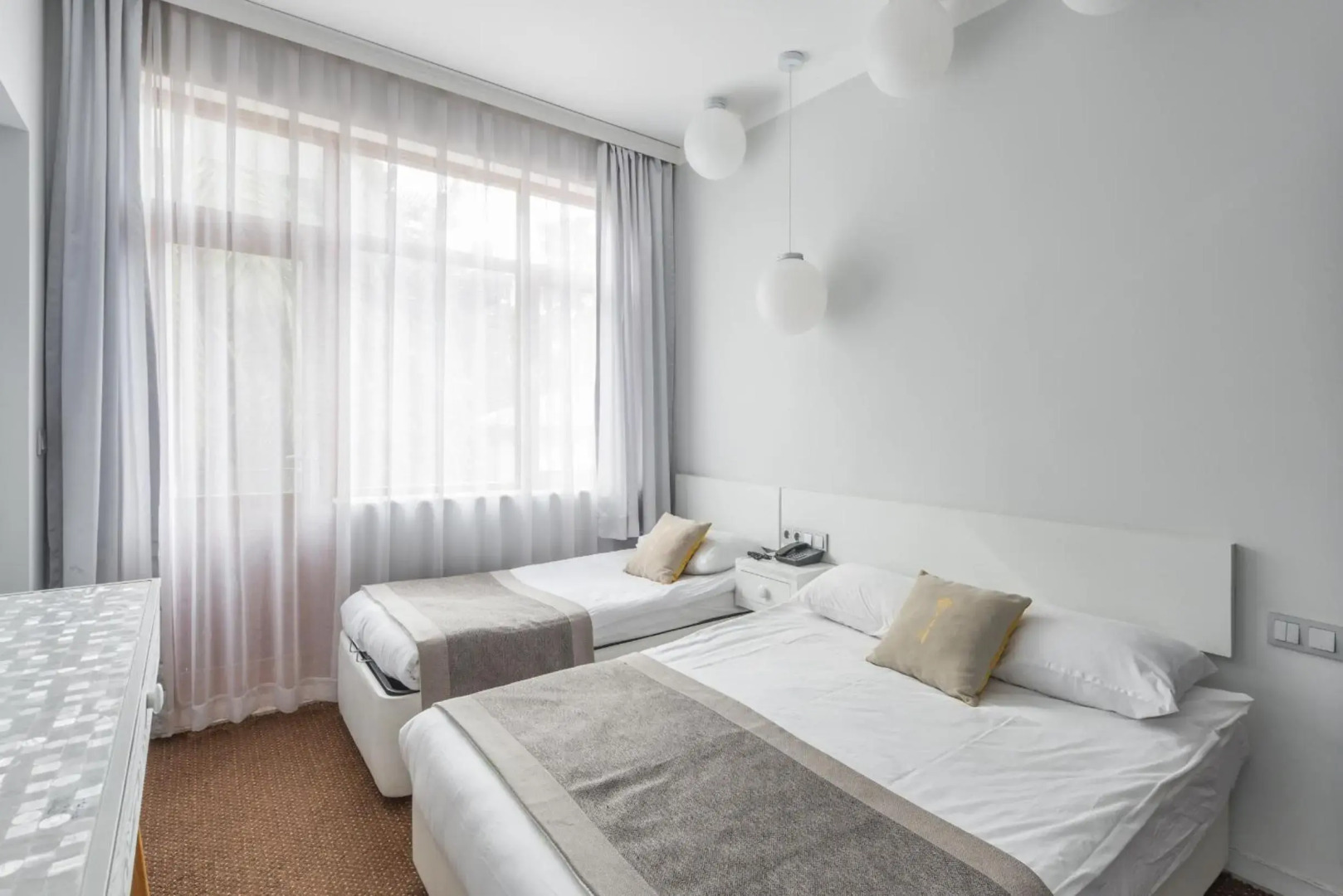 Delight Deluxe Hotel and Spa