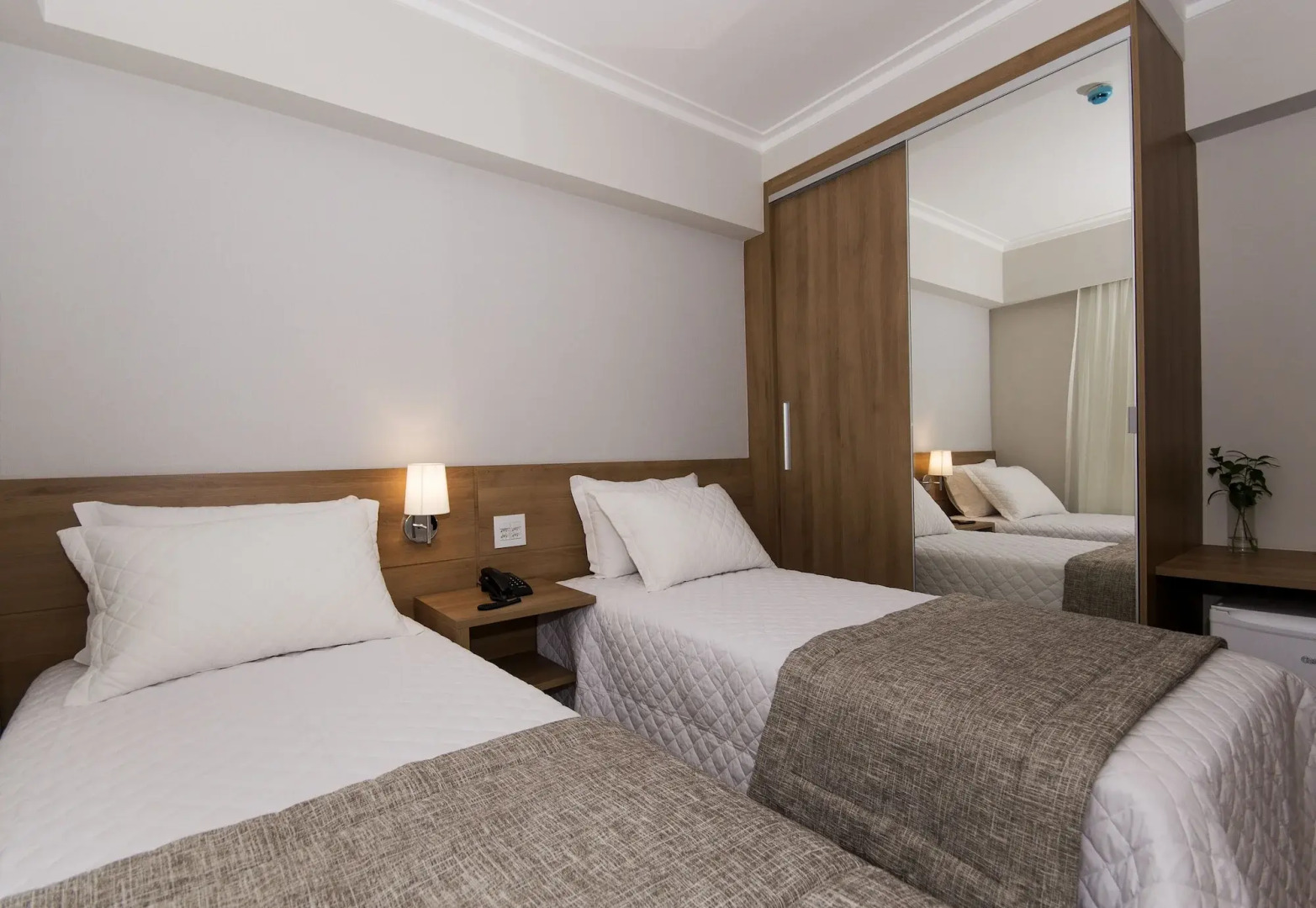 Casa Vila Pinhal Broa