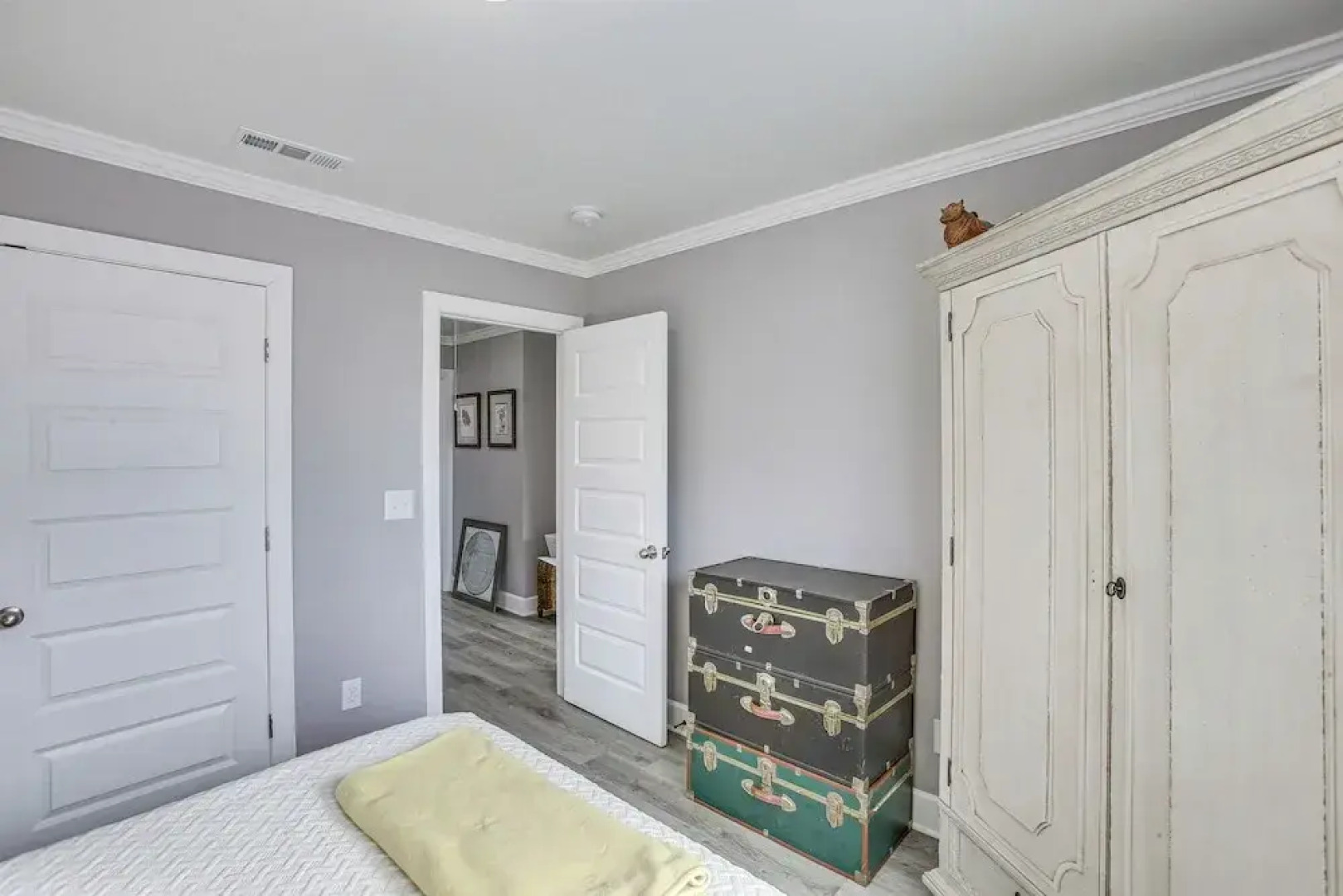 Pet-friendly Gallatin Home w/ Deck, 1 Mi to Town!