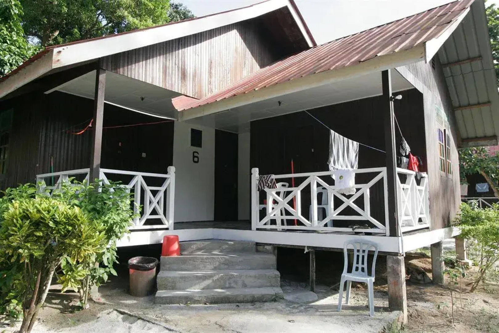 Watercolours Resort & Dive Centre